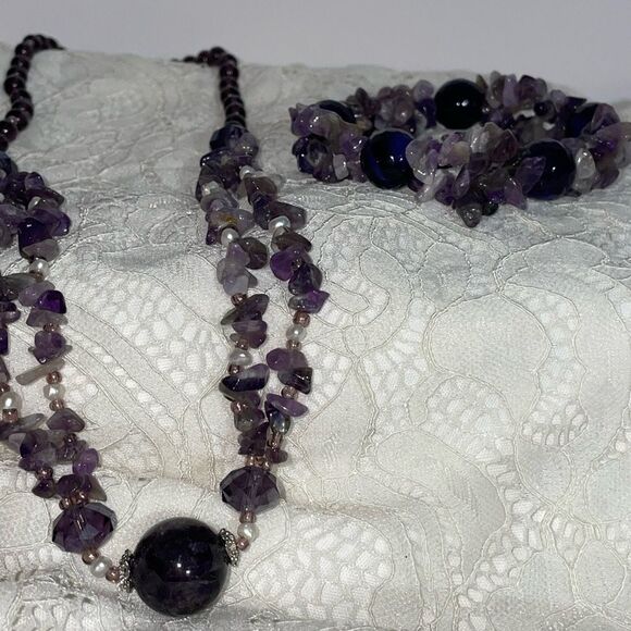 Beautiful Genuine Amethyst  Beaded Necklace - Picture 7 of 8